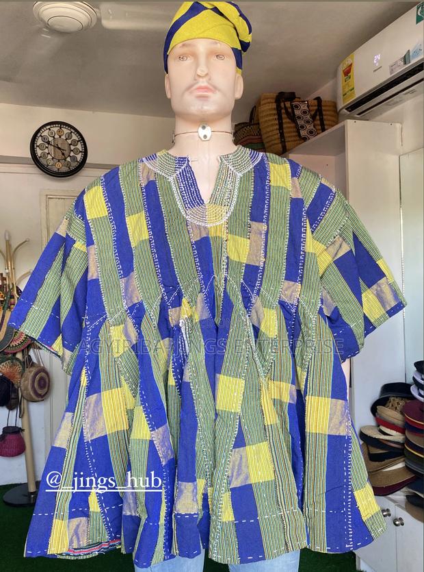 Men Smocks · Photo 1