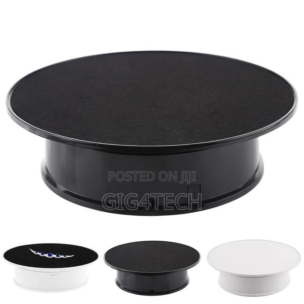 360 Degree Electric Rotating Turntable Dish Display Stand · Photo 1