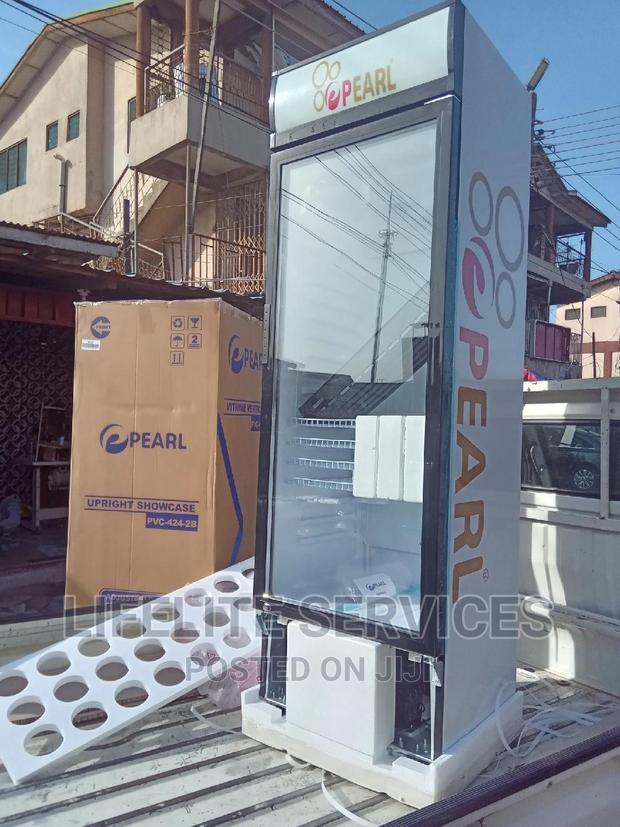 Glass Showcase Fridge Pearl 400 Litres · Photo 1