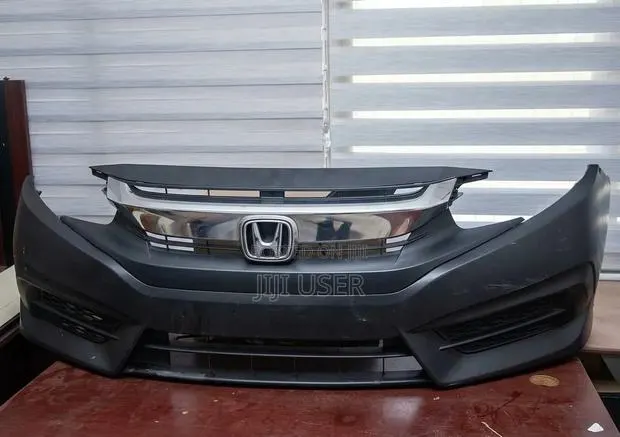 Honda Civic 2016-2018 Front Bumper · Photo 1