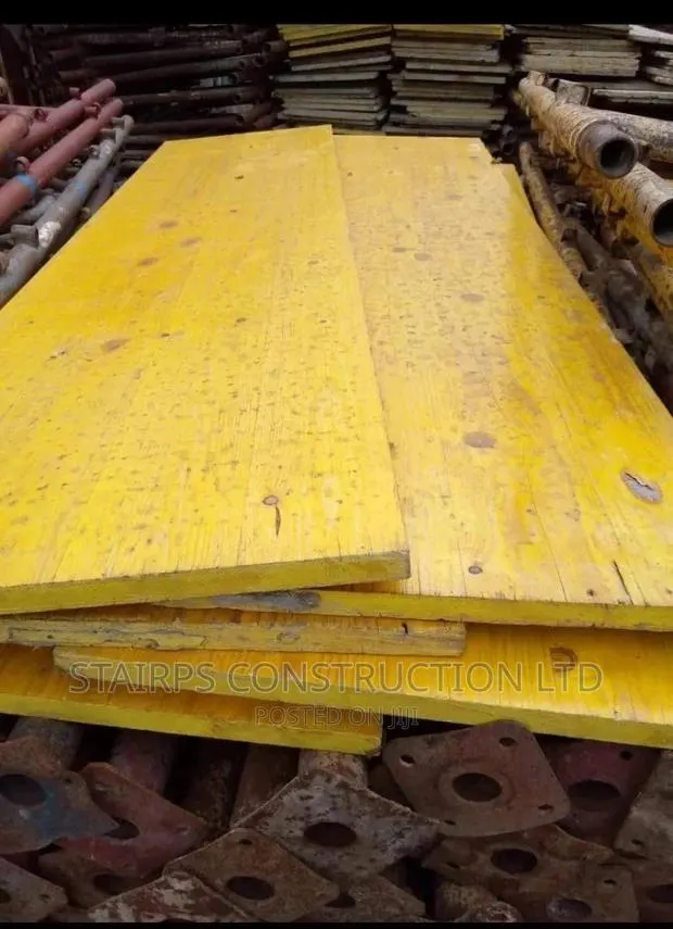 Used Yellow Boards/Panels for Sale · Photo 1