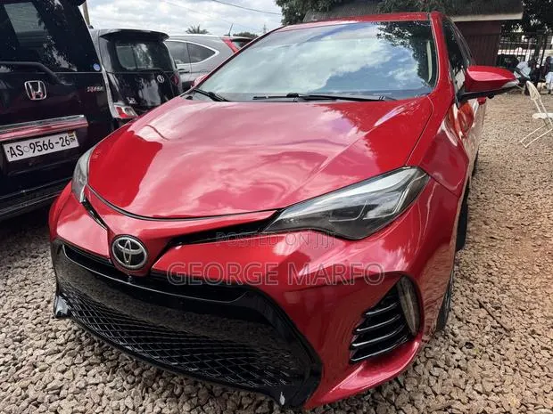Toyota Corolla 2016 Red