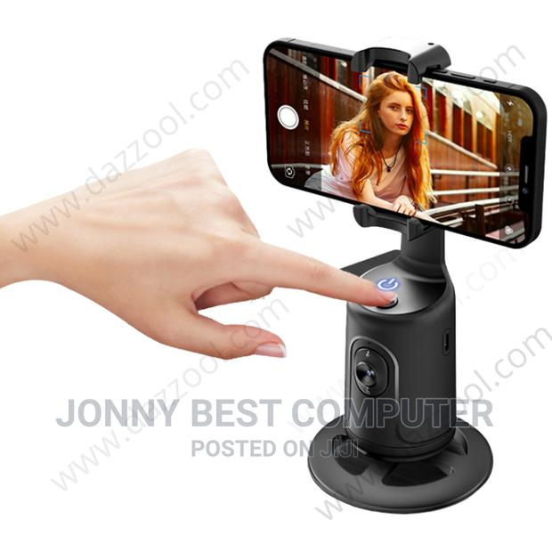 Auto Face Tracking Selfie Stick Tripod · Photo 2