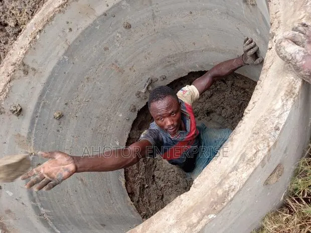 Culvert Manhole · Photo 1