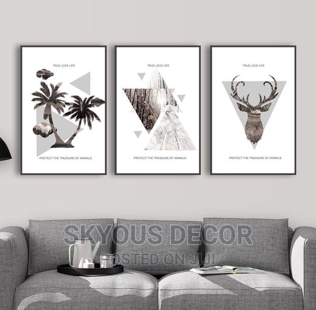 Wall Frame · Photo 1