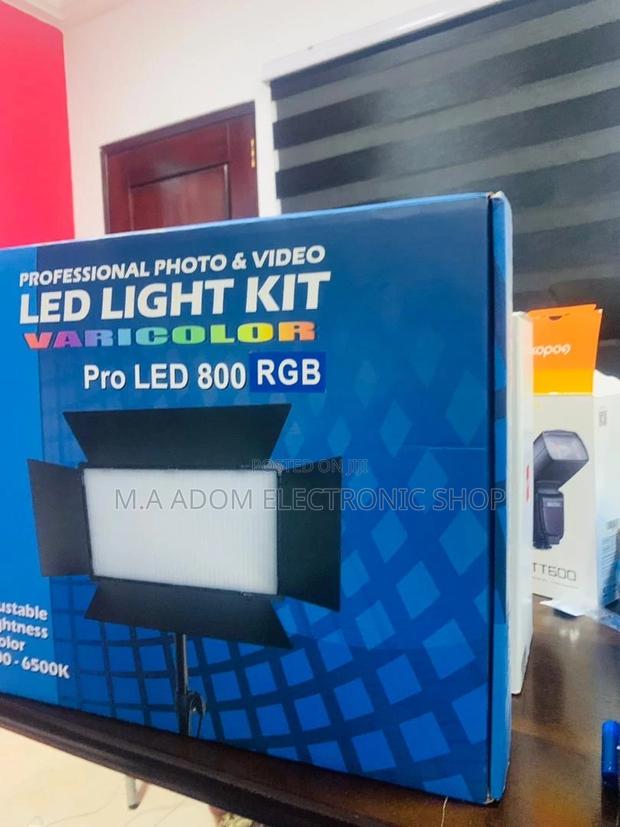 Energy Saving Professional Photo and Video Led Light Kit · Photo 1