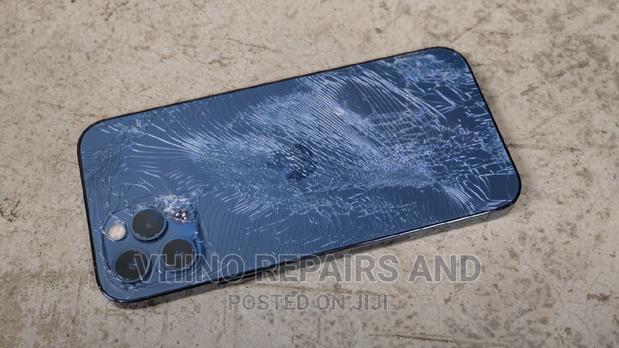 Original iPhone 12 Back Glass · Photo 5