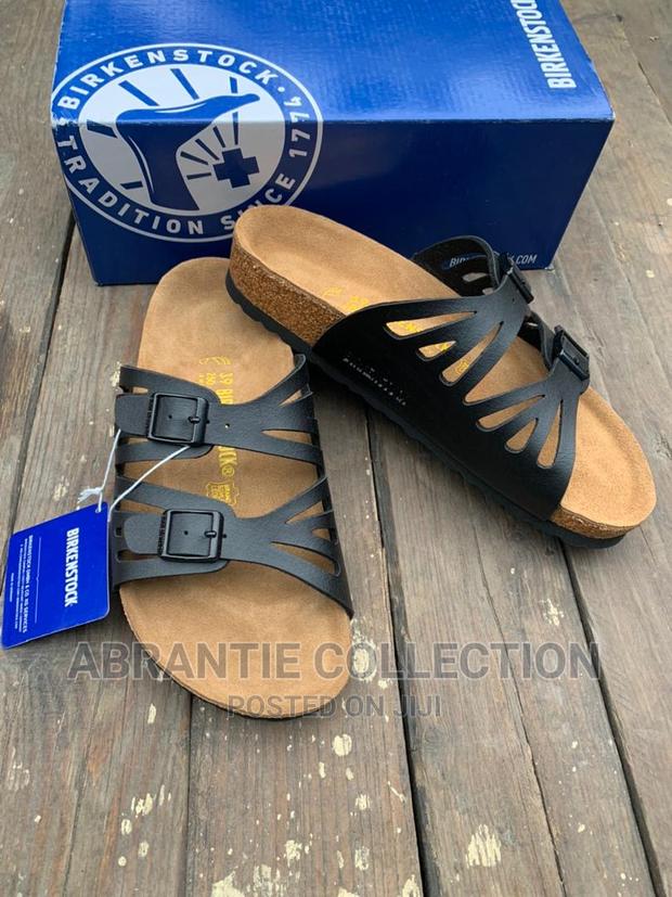 Birkenstock Granada Slides · Photo 1