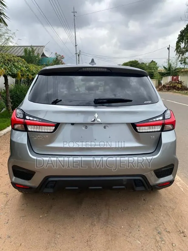 Mitsubishi Outlander 2019 Brown · Photo 1
