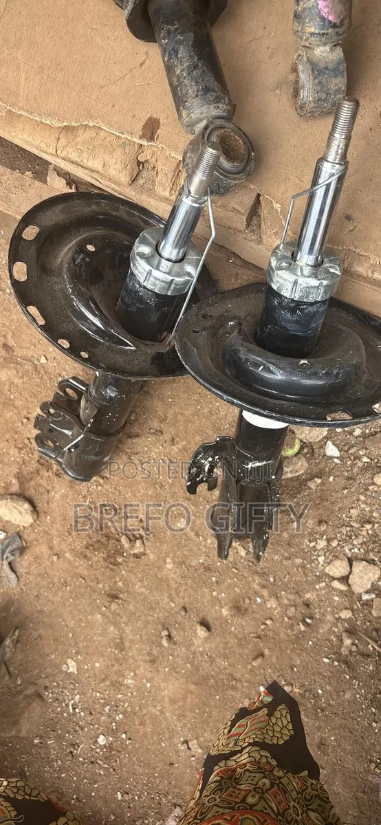 Toyota Voxy Shock Absorbers · Photo 1