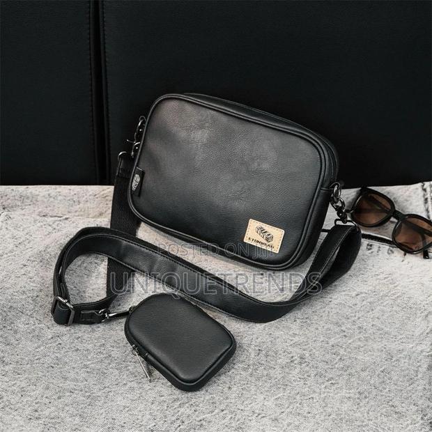 Leather Side Bags · Photo 4
