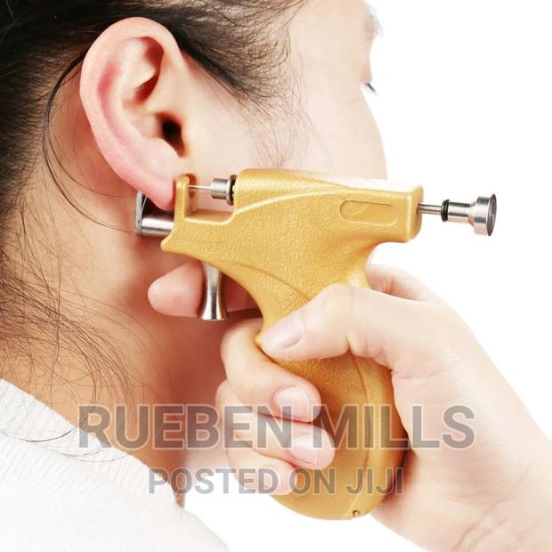 Professional Ear Piercing Gun Tool Kits · Photo 3