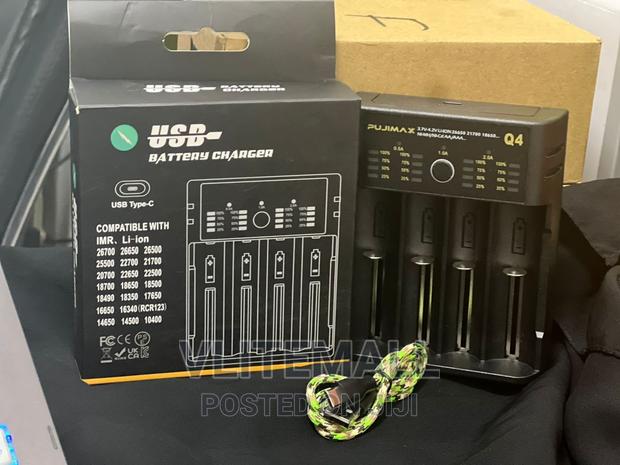 4slot USB Battery Charger - PUJIMAX · Photo 4