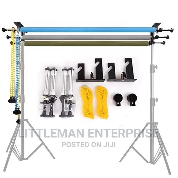Photography Backdrop Wall Mount Roller · Photo 1