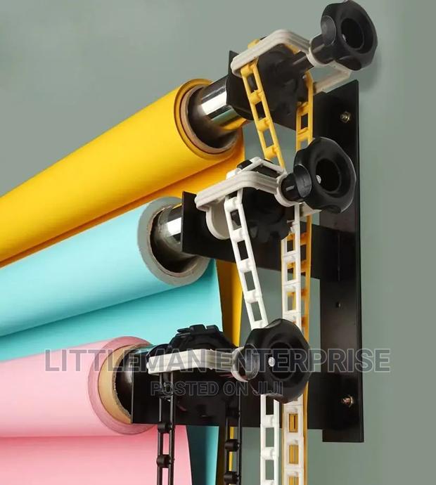Photography Backdrop Wall Mount Roller · Photo 7