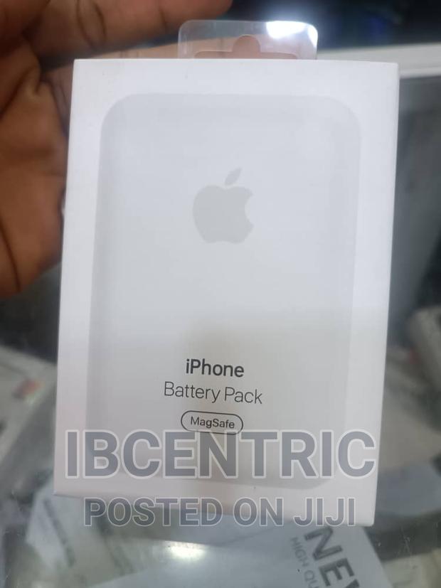 Apple Magsafe Battery Pack · Photo 1
