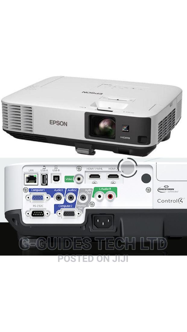 EPSON Projector Eb-2250u 5000 Lumens · Photo 3