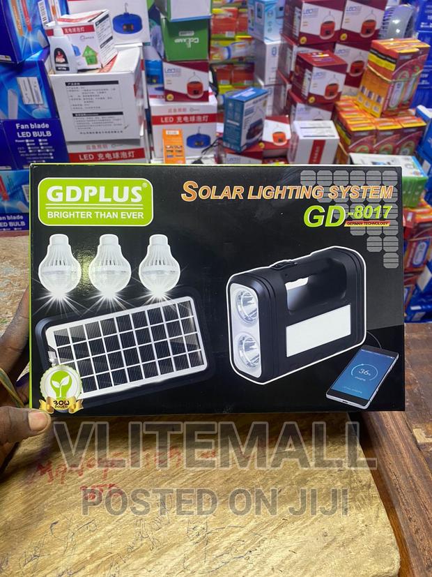 Solar Lighting System With Lamps, Fm Radio (Gd-8017) · Photo 1