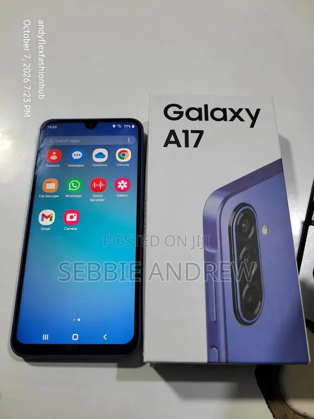 New Samsung Galaxy A17 256 GB Blue · Photo 1