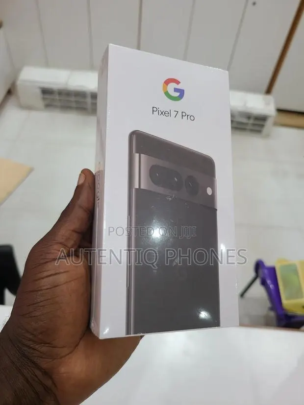 New Google Pixel 7 Pro 256 GB Black · Photo 1