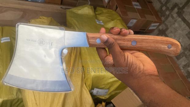 Commercial Butchers Knife for Sale · Photo 2