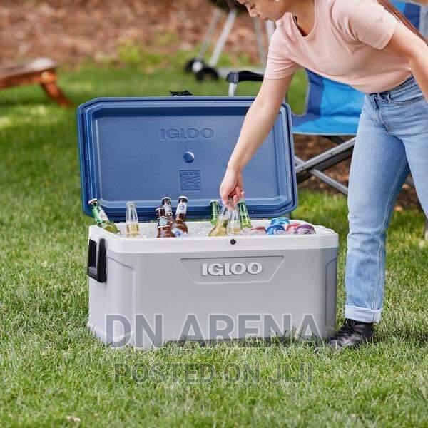 Igloo 70quart Ice Chest · Photo 2