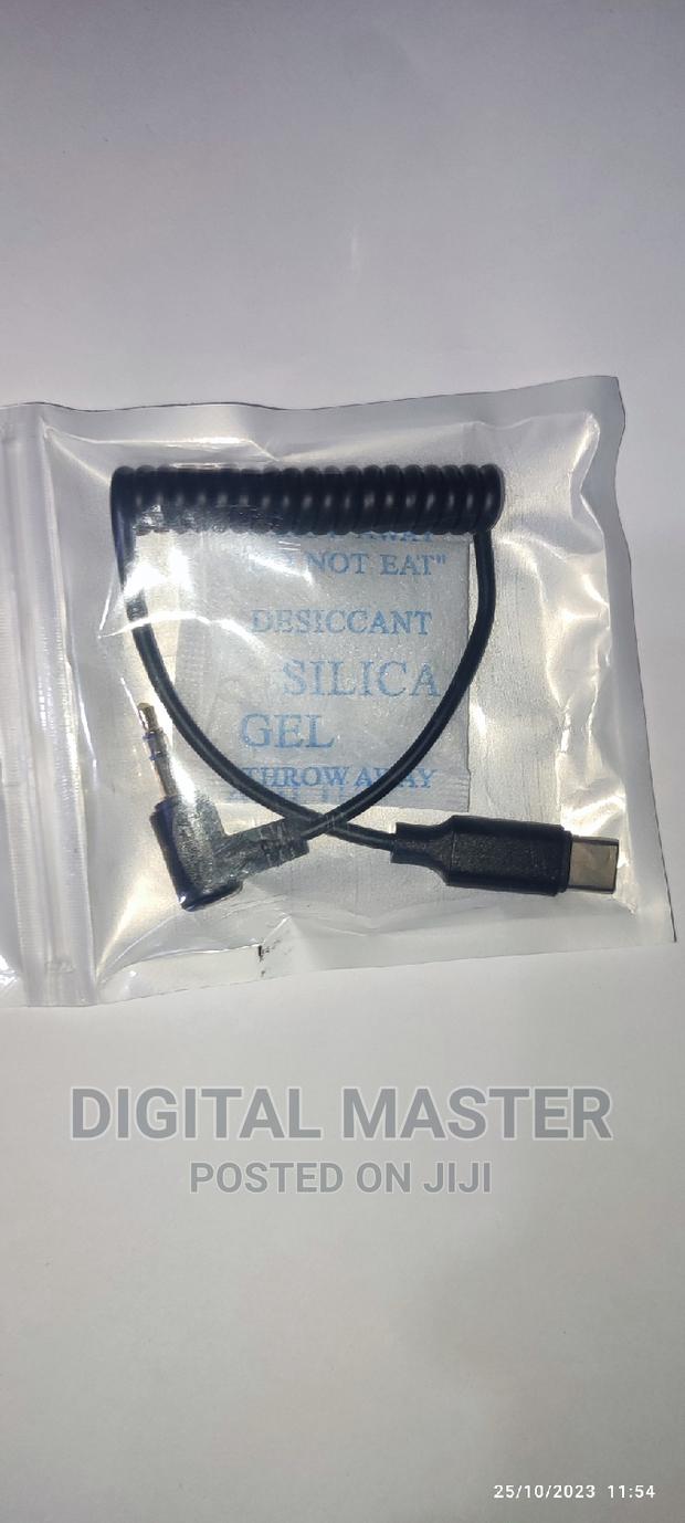3.5mm TRS to Usb-C Audio Cable · Photo 3