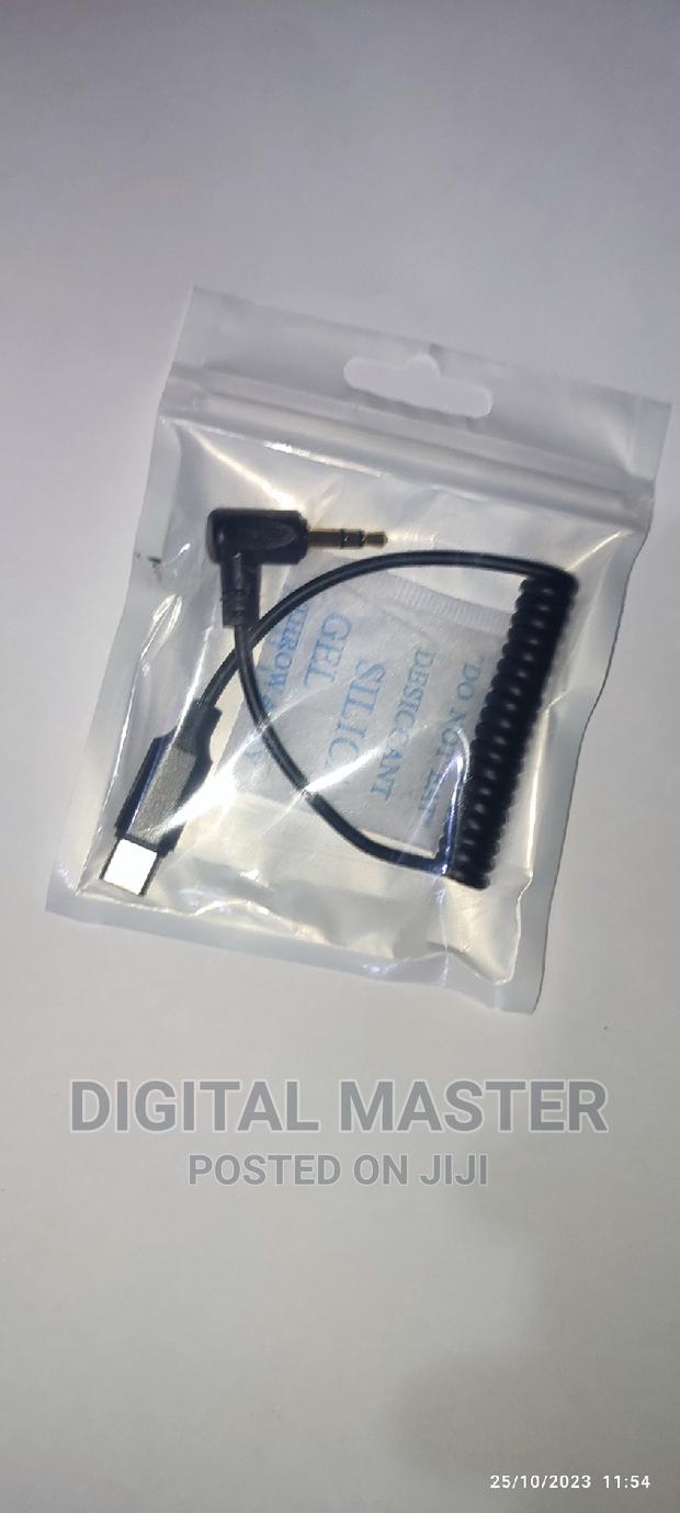 3.5mm TRS to Usb-C Audio Cable · Photo 4