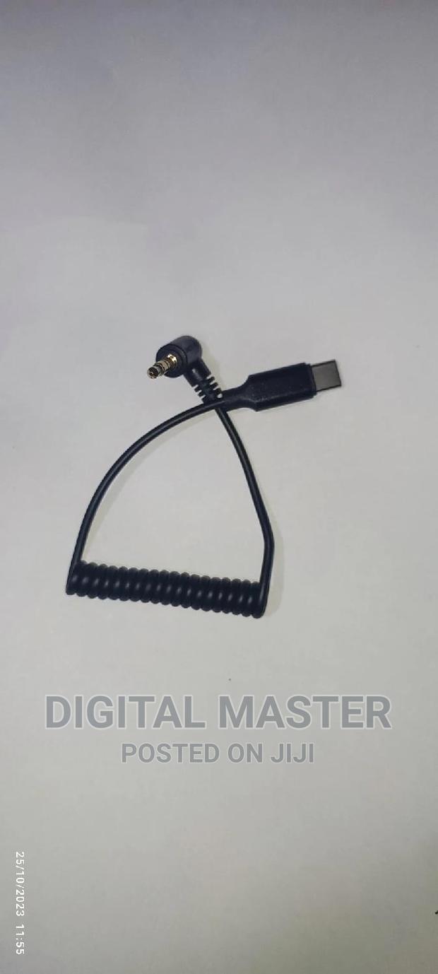 3.5mm TRS to Usb-C Audio Cable · Photo 1