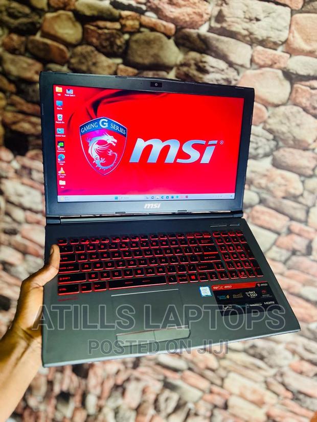 Laptop MSI GF62 8RD 16GB Intel Core I7 SSHD+SSD 1.5T · Photo 3
