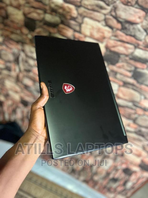 Laptop MSI GF62 8RD 16GB Intel Core I7 SSHD+SSD 1.5T · Photo 6