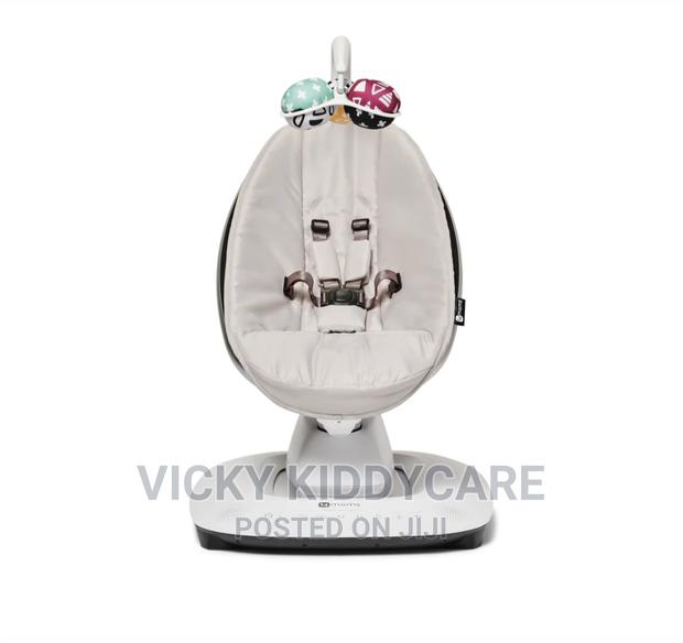 Baby Mamaroo Swing · Photo 1