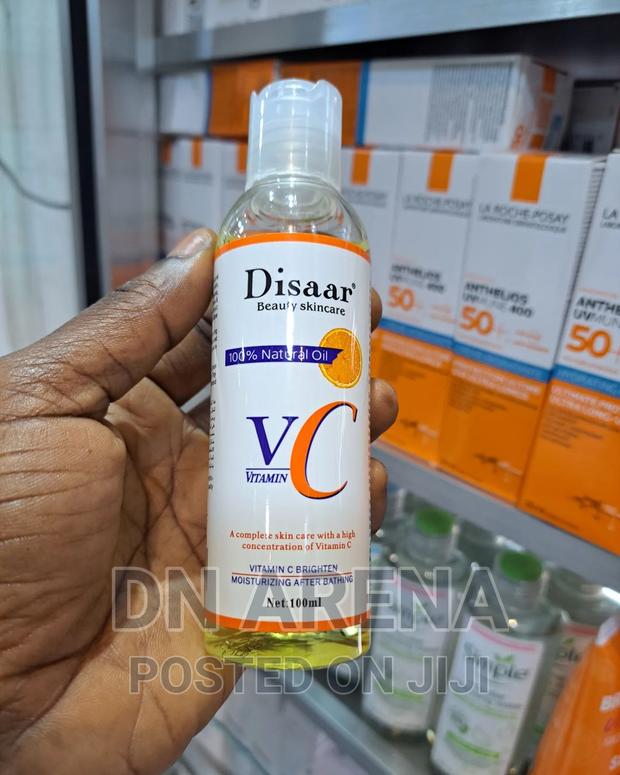 Disaar Vitamin C Oil: Reducing Fine Lines and Wrinkles 100ml · Photo 2