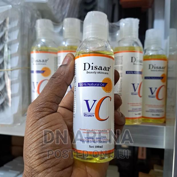 Disaar Vitamin C Oil: Reducing Fine Lines and Wrinkles 100ml · Photo 3