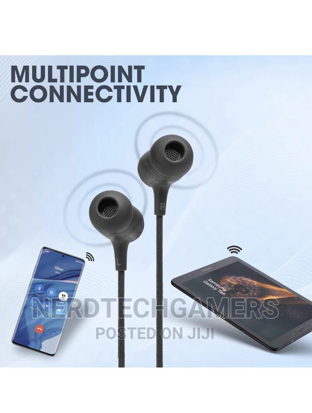 JBL Live 220bt · Photo 4
