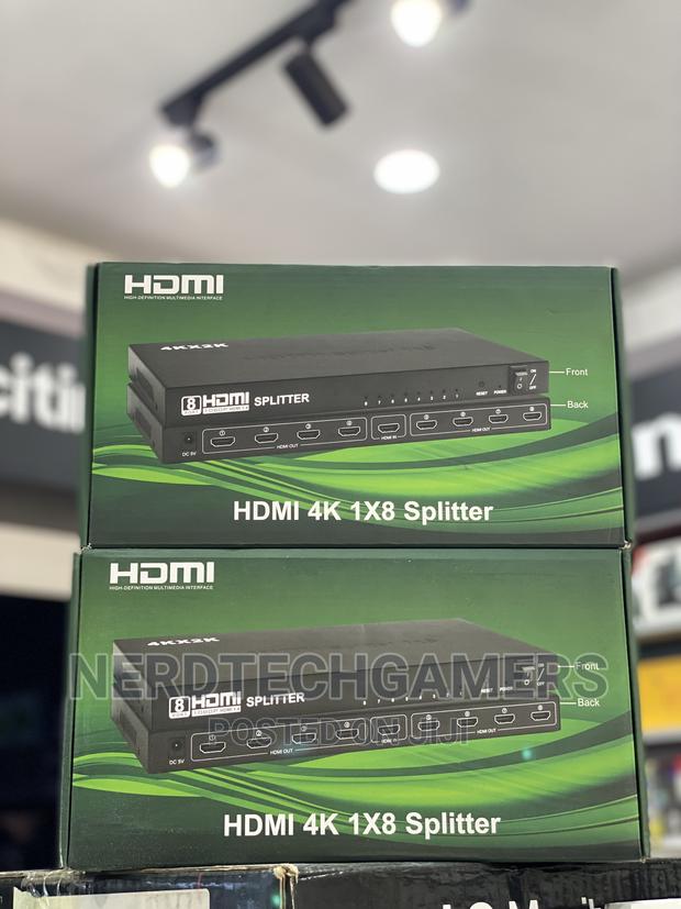HDMI Splitter · Photo 1
