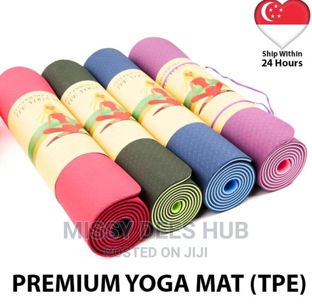 Premium Yoga Mats · Photo 3
