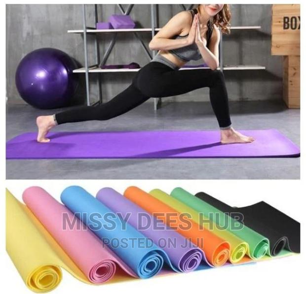 Premium Yoga Mats · Photo 7