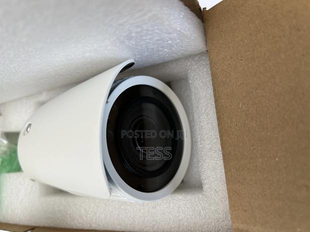 Hikvision Ip 4MP 2.8 to 12 Mm Motorized Varifocal Lens · Photo 3