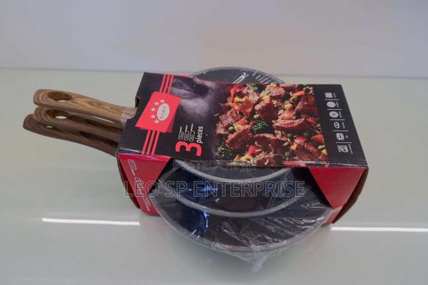 3pcs/Set 20-24-28cm Non Stick Frying Pan · Photo 1