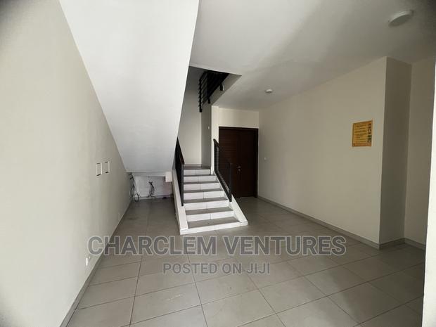 Office Space for Rent at East Legon-American House · Photo 4