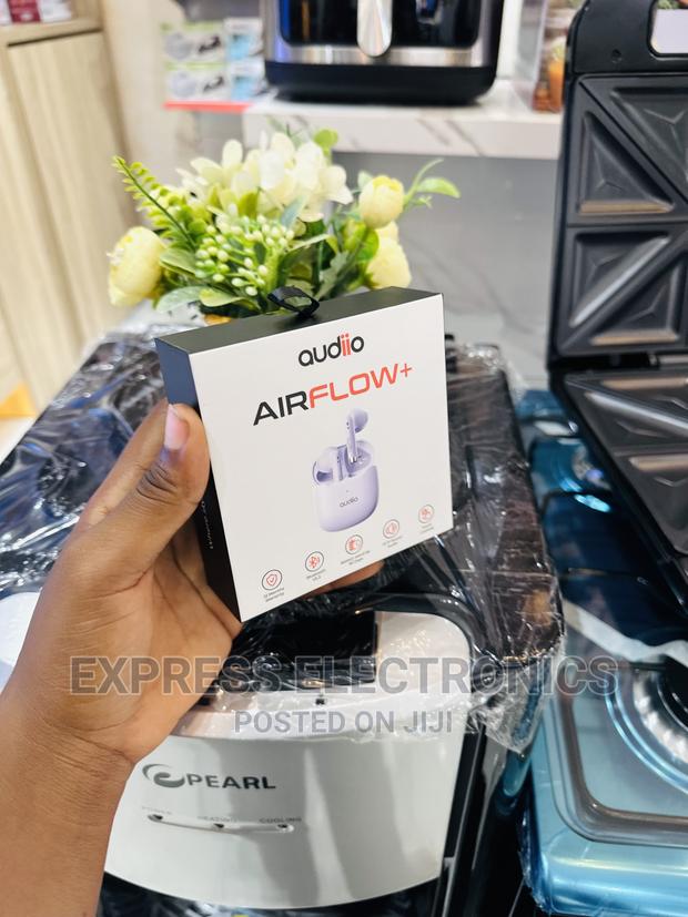 Immersive Yourself With Audiio Airflow+ White · Photo 1