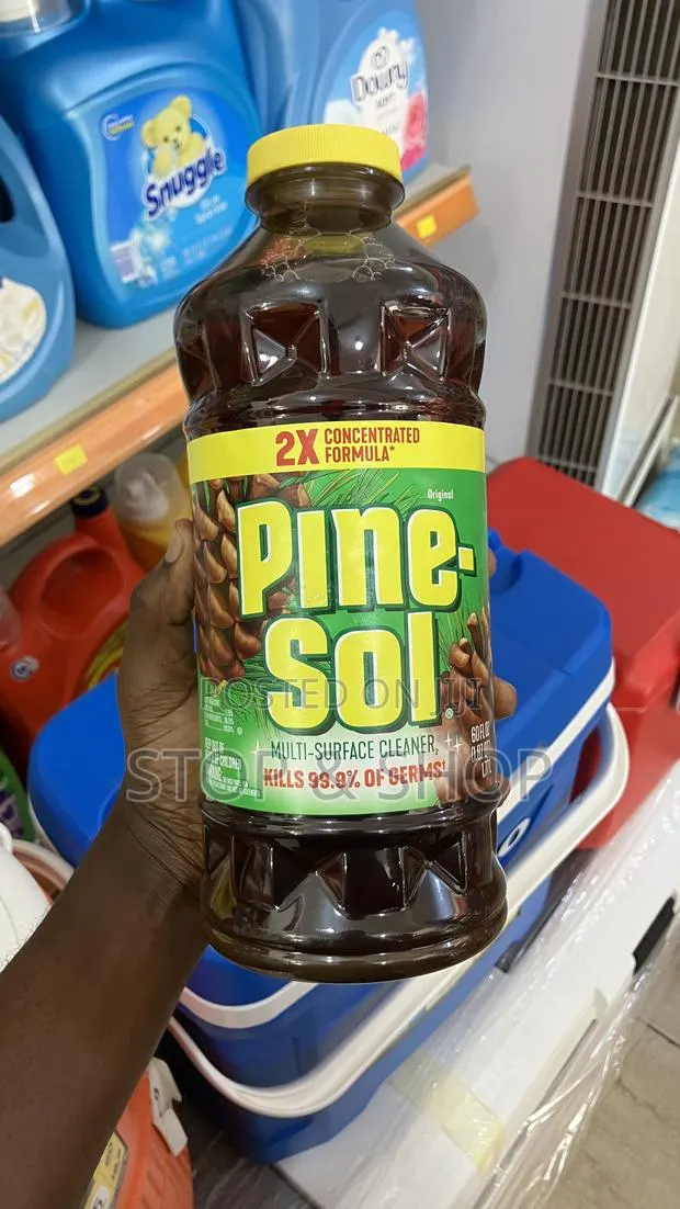Pine-Sol Concentrated Formula · Photo 1