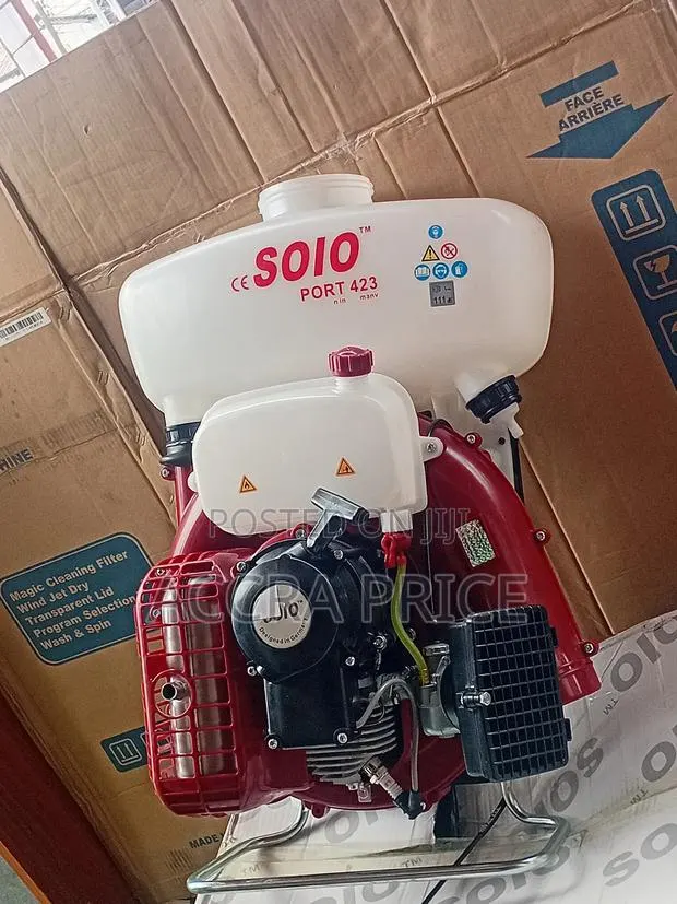 Quick Farm Work With Solo 423 Spraying Solo Machine · Photo 1