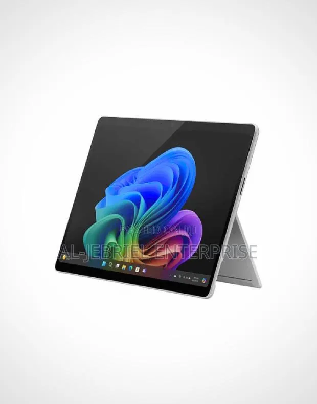 New Laptop Microsoft 16GB Intel SSD 1T · Photo 1