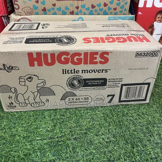 Huggies Little Movers Baby Diapers, Size 7 (41+ Lbs), 88 Count · Photo 1