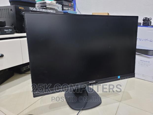 24inch FHD Ips PHILIPS Monitor 75hz, Type-C · Photo 2