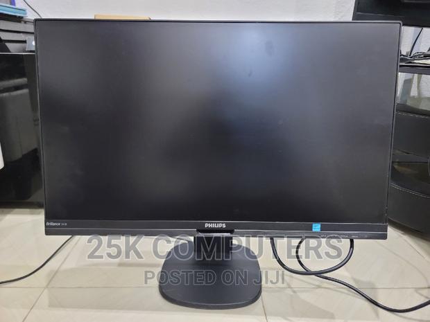 24inch FHD Ips PHILIPS Monitor 75hz, Type-C · Photo 7