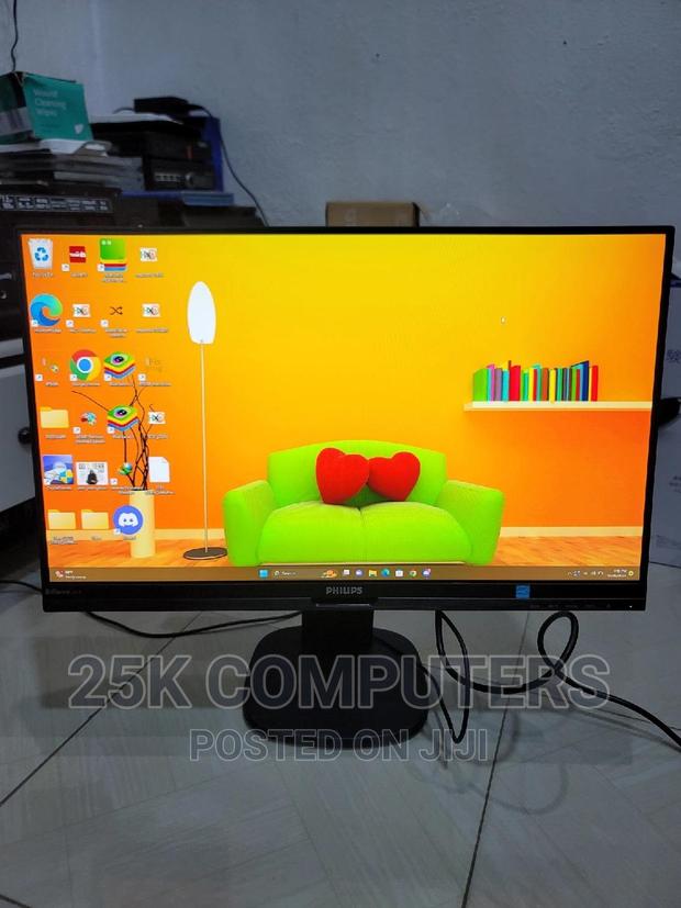 24inch FHD Ips PHILIPS Monitor 75hz, Type-C · Photo 3