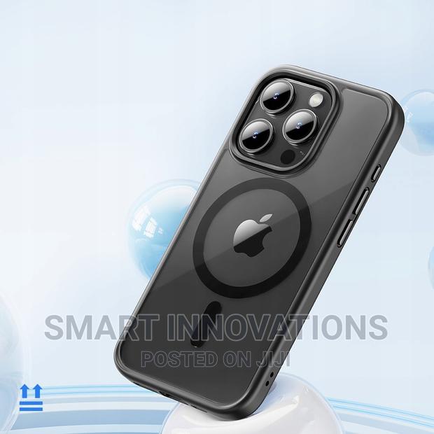 iPhone 15 Pro Guard Magsafe Case · Photo 3